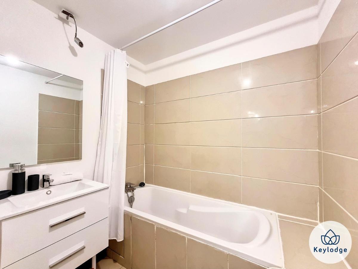 Kheyl Home 2 Etoiles - T3 De 47 M2 A Saint-Denis Kültér fotó